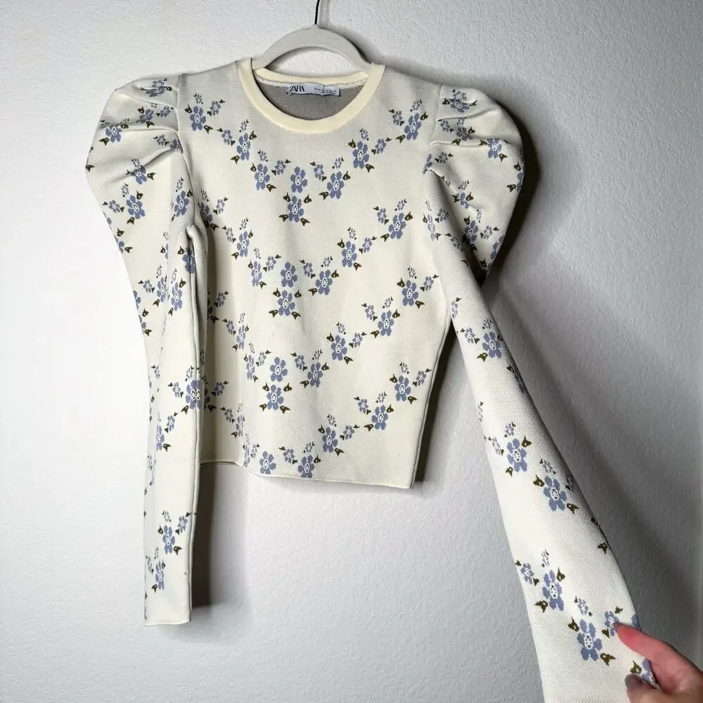 Zara‎ Floral Knit Long Sleeve Top